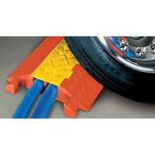 Load image into Gallery viewer, CP2X325-Y/O | 3.25 '' Linebacker 2-line Cable Protector | Checkers-Safety - image 2