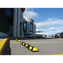 Load image into Gallery viewer, 6' Black/Yellow Parking Curb | Park-It | GNRS1610YB - GNRS1610YB - image 6