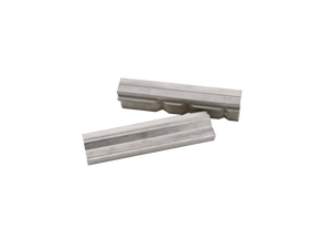 Wilton — P-6.5 Magnefix Prism Jaw Caps with 6.5 in Jaw Opening, Pair