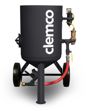Load image into Gallery viewer, Clemco 1 cu ft Classic Blast Machine Model 1042 with Manual Valve (MSV) - Portable 1/2 inch Piping - W/ Remote