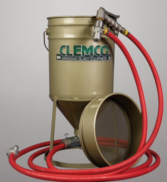 CLEMCO SG-300 Portable Suction Blast Gun w/ Hopper