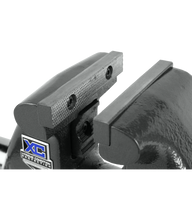 Load image into Gallery viewer, Wilton — Tradesman 1765XC Bench Vise