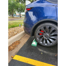 Load image into Gallery viewer, 6' Green/White Parking Curb, Park-It — image 4 of 9