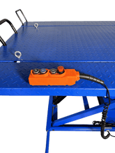 Load image into Gallery viewer, Tuxedo Lifts A-2200IEH-XR Electric / Hydraulic ATV Lift Bench