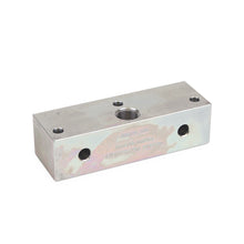 Load image into Gallery viewer, Graco Trabon® MXP Divider Valve - Intermediate Base Plate - 3/8-18 NPSF