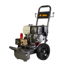 Load image into Gallery viewer, BE 4,200 PSI 4.0 GPM Cold Water Gas Pressure Washer Honda GX390 Comet Triplex Pump - B4213HC