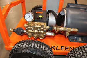 Easy-Kleen Industrial 3000 PSI @ 4.0 GPM Flange/Coupling Drive 7.5HP Single/Three Phase Cold Water Electric Pressure Washer (Mill Grade Series)