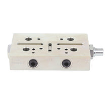 Load image into Gallery viewer, Graco Trabon® MX Divider Valve with Right Hand Cycle Pin Indicator - MX-50S - 1.64 cm³ (0.100 in.³)