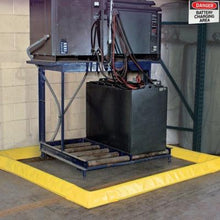 Load image into Gallery viewer, PIG® Build-A-Berm® Barrier 90° Corner