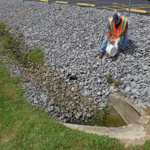 PIG® Quick-Deploy Oil-Only Absorbent Boom