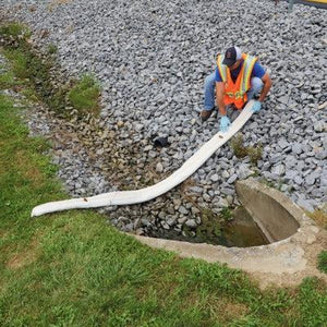 PIG® Quick-Deploy Oil-Only Absorbent Boom