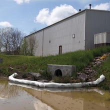 Load image into Gallery viewer, PIG® Oil-Only Absorbent Boom