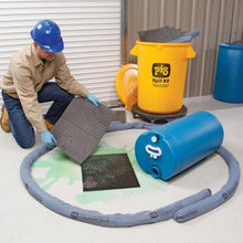 Load image into Gallery viewer, PIG® Spill Kit in 32-Gallon High-Visibility Economy Container