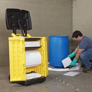 PIG® Oil-Only Quick-Response High-Visibility Spill Cart
