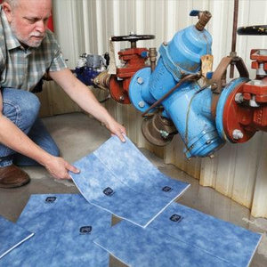 PIG® Water Absorbent Mat Pad Quick Response Packs