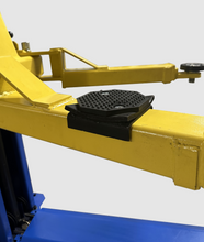Load image into Gallery viewer, Tuxedo Lifts TP9KFX Two Post Floor Plate