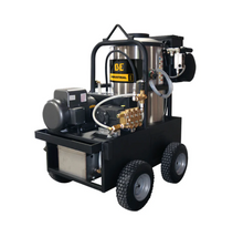 Load image into Gallery viewer, BE Power Equipment 2,300 PSI 4.0 GPM Hot Water Electric Pressure Washer with General Triplex Pump