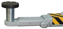 Load image into Gallery viewer, Tuxedo Lifts MSC-6KLP Mobile Single Column Lift
