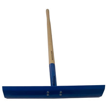 Load image into Gallery viewer, Marshalltown TP648H-5 20 X 5 Texas Placer with Hook-48" Wood Handle (Bulk Pack of 32) (32/Pack)