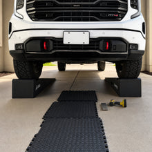 Load image into Gallery viewer, APEX 72-inch Lightweight Foam Garage Ramp Kit - Set of 2 (5174162)