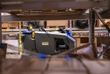 Load image into Gallery viewer, Kärcher 9.801-942.0 KIRA BD 200 + Docking Station – view 5
