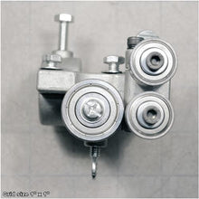 Load image into Gallery viewer, UPPER BLADE GUIDE ASSEMBLY
