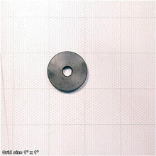 Load image into Gallery viewer, CHECK RING