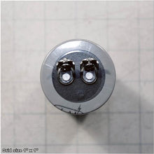 Load image into Gallery viewer, S CAPACITOR 300M 250V 2 X 4 LAI