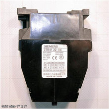 Load image into Gallery viewer, CONTACTOR SIEMENS 3TB41 22E 110V V1
