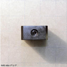 Load image into Gallery viewer, ANGLE SEAT
