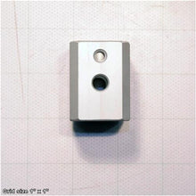 Load image into Gallery viewer, MOUNTING BLOCK