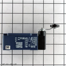 Load image into Gallery viewer, LIMIT SWITCH TELEMECH XCK S131 H29
