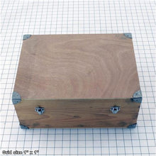 Load image into Gallery viewer, WOODEN CASE