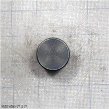 Load image into Gallery viewer, KNURLED KNOB