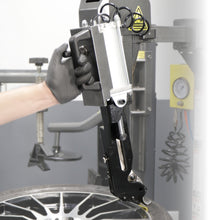 Load image into Gallery viewer, Ranger Leverless Auto Bead Lifter Kit (5150084)