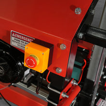 Load image into Gallery viewer, MechMaxx 32" Portable Sawmill, 420cc 15HP E-Start Gasoline Engine, 26.5" Board Width, 13' Track Length, SM-32