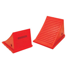 Load image into Gallery viewer, General-Purpose Utility Wheel Chock, 70,000 lbs Load Capacity, 32-46 in. Tire — image 4 of 5