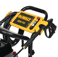 Load image into Gallery viewer, Dewalt Commercial  3200 PSI @ 2.8 GPM  CAT Pump Direct Drive Cold Water Gas Pressure Washer