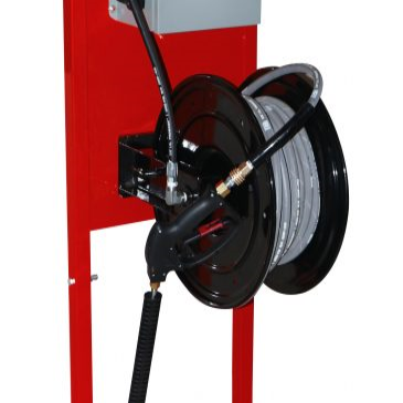 Easy-Kleen Firehouse 2400 PSI @ 3.5 GPM Cold Water Electric Pressure Washer - Rack Mounted