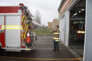 Easy-Kleen Firehouse 2400 PSI @ 3.5 GPM Cold Water Electric Pressure Washer - Rack Mounted