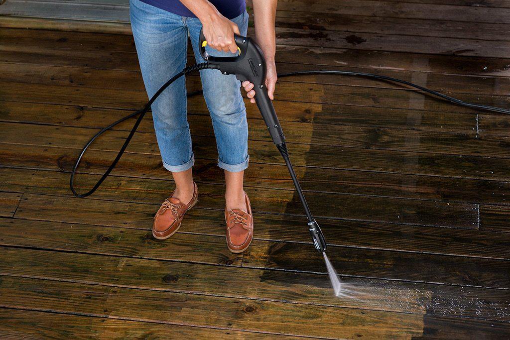 K'A'RCHER 1600 PSI @ 1.25 GPM 120V-50 Hz Universal Vertical Quick Connect Electric Pressure Washer - K 2 COMPACT