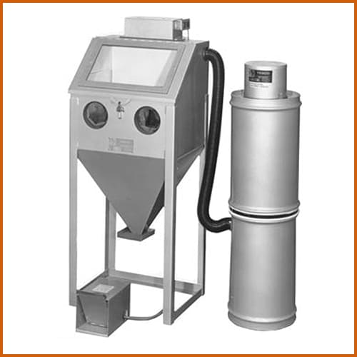 TRINCO™ Model 24 Cabinet with BP Dust Collector (Size 24 x 18) Sandblast Cabinet