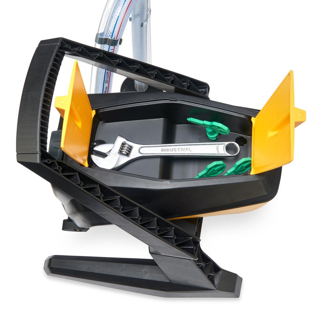 Wagner CONTROL PRO 170 1500 PSI @ 0.33 GPM Electric Airless Paint Sprayer  - Stand